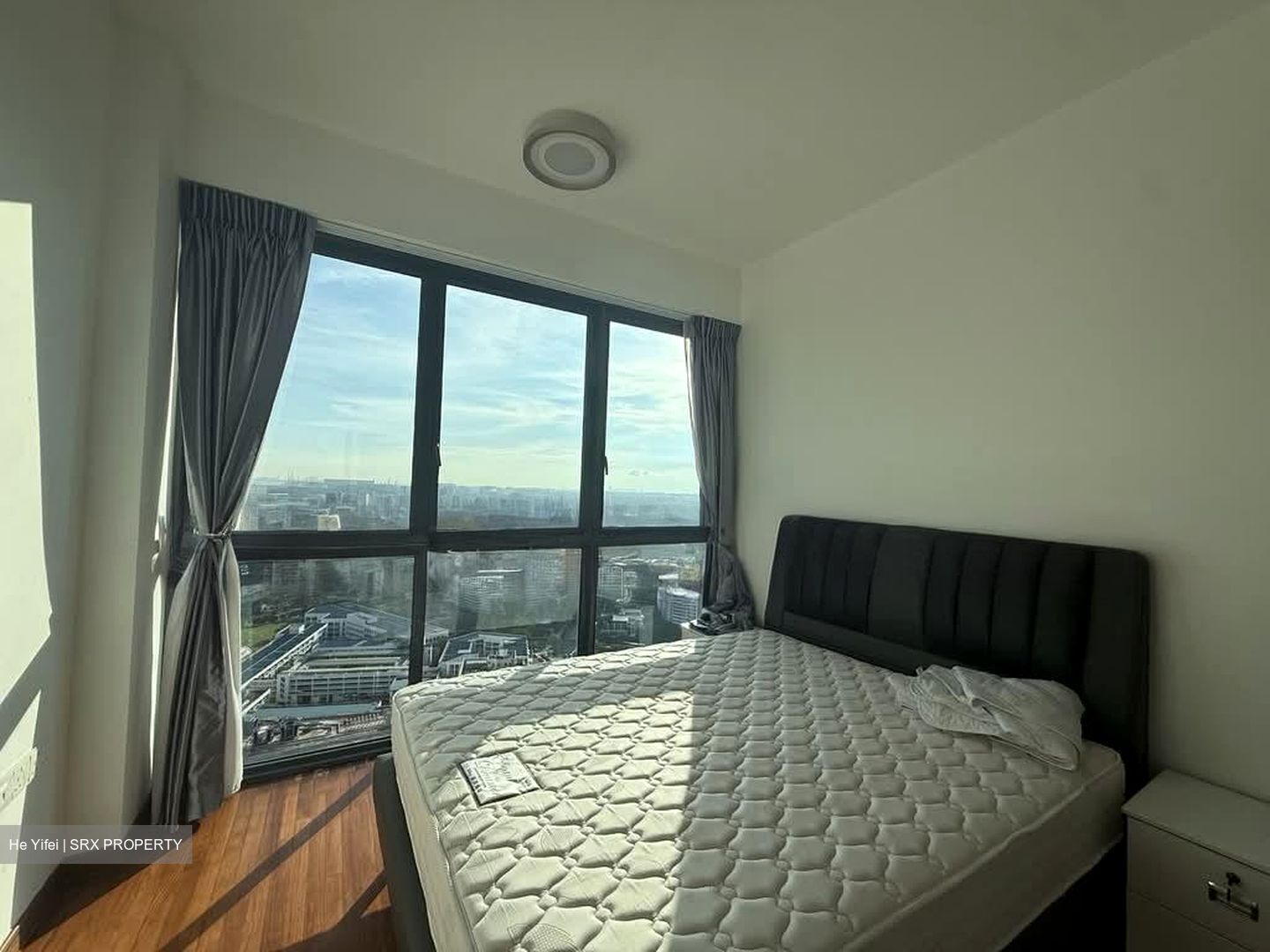 J Gateway (D22), Condominium #550702521